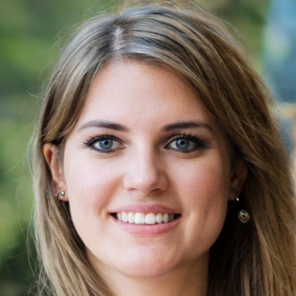 Portrait von Anneke Dijkstra, Expertin für strategische Finanzplanung